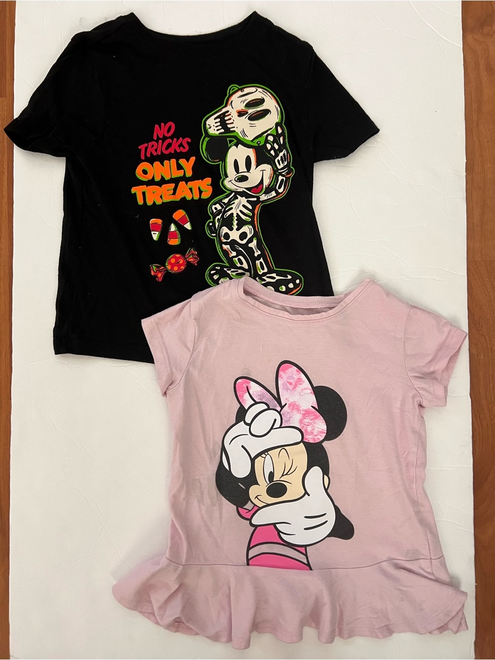 4T Disney Mickey / Minnie Mouse toddler T-shirt tee Bundle of 2